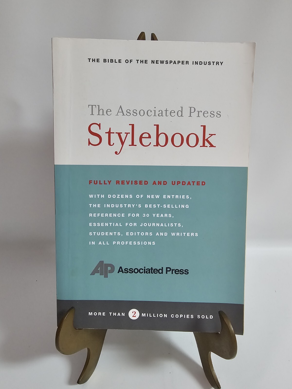 The Associated Press Stylebook 42nd Edition
