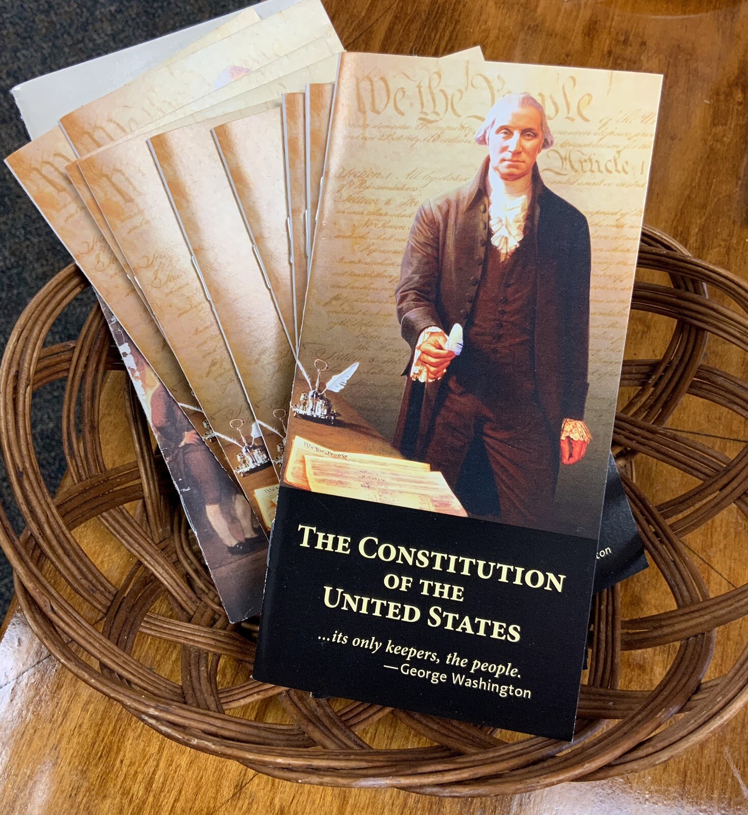 Constitution of the United States and Declaration of Independence – POCKET SIZE