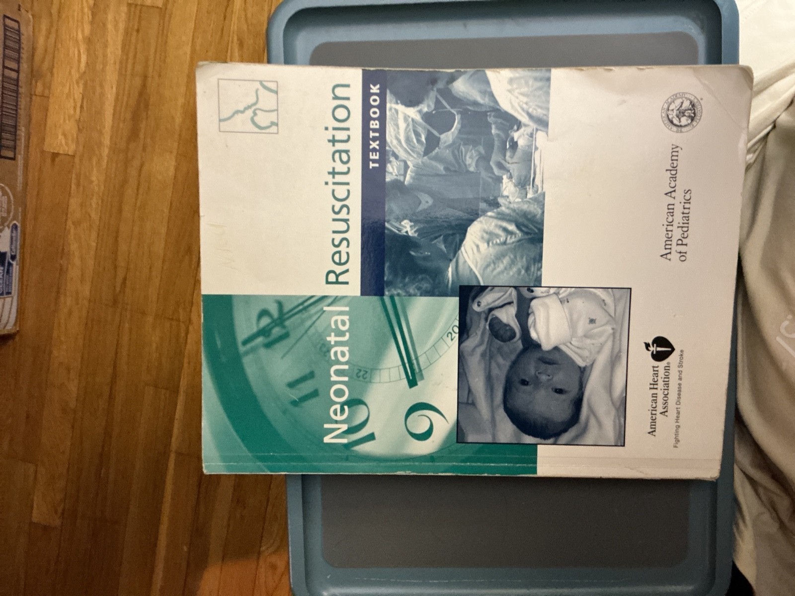 Neonatal Resuscitation Textboo – VERY GOOD